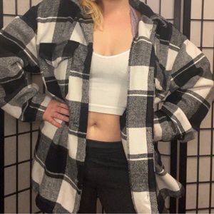 Super comfy black and white thick flannel